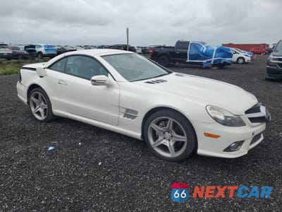Czwarte zdjęcie samochodu z boku: 2011 MERCEDES-BENZ SL 550 VIN:WDBSK7BA3BF161782 - miniatura