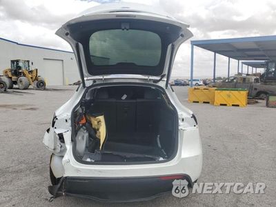 Zdjęcie 6 z 12 samochodu: 2020 TESLA MODEL Y VIN:5YJYGDEE0LF047724 - miniatura