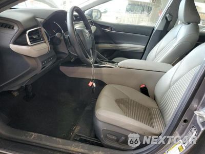 Zdjęcie 7 z 11 samochodu: 2018 TOYOTA CAMRY L VIN:4T1B11HK4JU148871 - miniatura