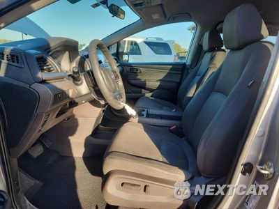 Zdjęcie 7 z 17 samochodu: 2019 HONDA ODYSSEY LX VIN:5FNRL6H21KB018731 - miniatura