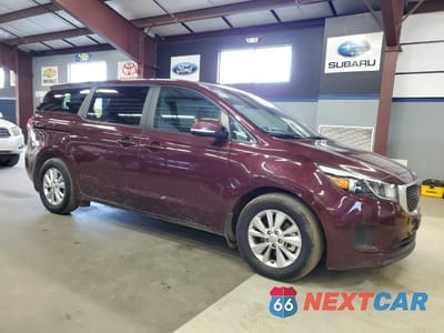 Czwarte zdjęcie samochodu z boku: 2017 KIA SEDONA LX VIN:KNDMB5C10H6308503 - miniatura
