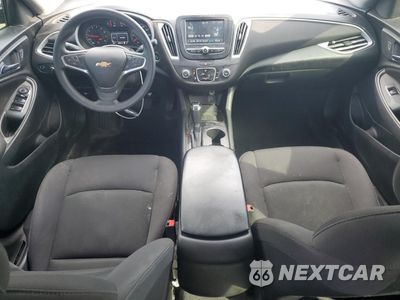 Zdjęcie 8 z 12 samochodu: 2017 CHEVROLET MALIBU LS VIN:1G1ZB5ST4HF210950 - miniatura