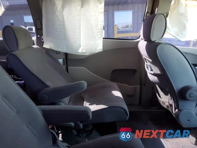 Zdjęcie 11 z 13 samochodu: 2006 NISSAN QUEST S VIN:5N1BV28U66N117909 - miniatura