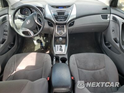 Zdjęcie 8 z 12 samochodu: 2013 HYUNDAI ELANTRA GLS VIN:KMHDH4AE8DU893931 - miniatura