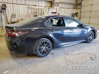 Trzecie zdjęcie samochodu z tyłu: 2021 TOYOTA CAMRY SE VIN:4T1G11AK2MU488086 - miniatura