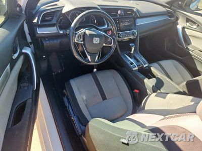 Zdjęcie 8 z 15 samochodu: 2018 HONDA CIVIC EX VIN:2HGFC3B39JH355340 - miniatura
