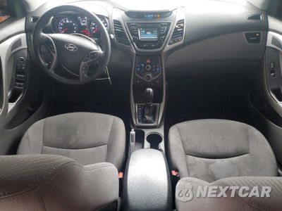 Zdjęcie 8 z 12 samochodu: 2014 HYUNDAI ELANTRA SE VIN:5NPDH4AE1EH475968 - miniatura