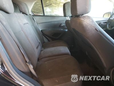 Zdjęcie 10 z 15 samochodu: 2018 CHEVROLET TRAX LS VIN:3GNCJKSB6JL365816 - miniatura
