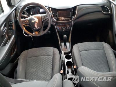Zdjęcie 8 z 12 samochodu: 2021 CHEVROLET TRAX LS VIN:KL7CJNSB4MB342676 - miniatura