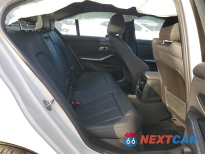 Zdjęcie 10 z 12 samochodu: 2021 BMW 330XI VIN:3MW5R7J02M8B71439 - miniatura