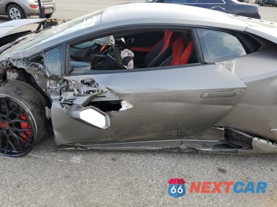 Zdjęcie 7 z 13 samochodu: 2015 LAMBORGHINI HURACAN VIN:ZHWUC1ZF8FLA02652 - miniatura