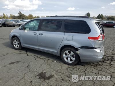 Drugie zdjęcie samochodu z przodu: 2012 TOYOTA SIENNA LE VIN:5TDKK3DC7CS208225 - miniatura