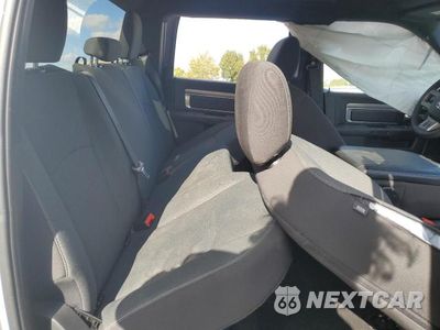 Zdjęcie 10 z 12 samochodu: 2024 RAM 1500 CLASSIC SLT VIN:1C6RR6LG2RS156154 - miniatura