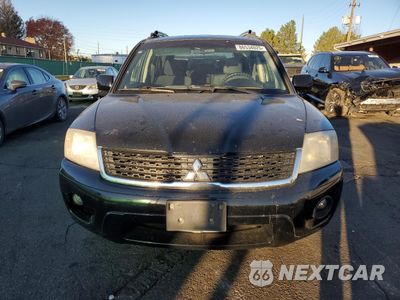 Piąte zdjęcie samochodu w środku: 2011 MITSUBISHI ENDEAVOR LS VIN:4A4JN2AS2BE031508 - miniatura