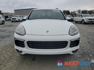 Piąte zdjęcie samochodu w środku: 2017 PORSCHE CAYENNE SE HYBRID PLATINUM VIN:WP1AE2A27HLA70329 - miniatura