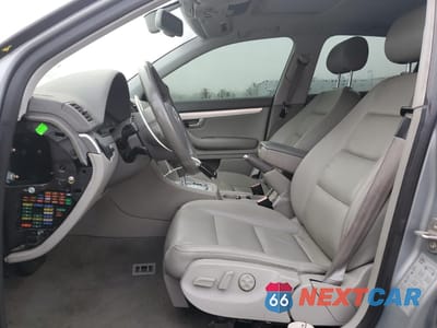 Zdjęcie 7 z 14 samochodu: 2005 AUDI A4 2.0T VIN:WAUAF68E55A511420 - miniatura