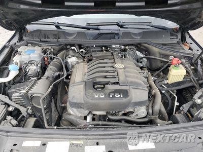 Zdjęcie 12 z 14 samochodu: 2017 VOLKSWAGEN TOUAREG WOLFSBURG VIN:WVGRF7BP9HD005058 - miniatura