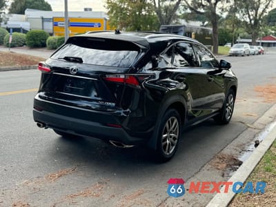 Czwarte zdjęcie samochodu z boku: 2015 LEXUS NX 200T VIN:JTJYARBZ3F2005641 - miniatura