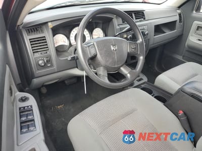 Zdjęcie 8 z 12 samochodu: 2011 DODGE DAKOTA SLT VIN:1D7RE3GK4BS619652 - miniatura