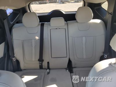 Zdjęcie 10 z 13 samochodu: 2025 HYUNDAI TUCSON SEL VIN:5NMJBCDE8SH440721 - miniatura