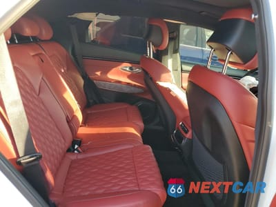 Zdjęcie 10 z 13 samochodu: 2022 GENESIS GV70 BASE VIN:KMUMCDTC6NU041686 - miniatura