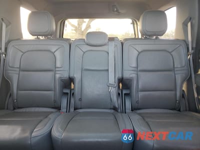 Zdjęcie 10 z 16 samochodu: 2018 LINCOLN NAVIGATOR SELECT VIN:5LMJJ2HT7JEL21199 - miniatura
