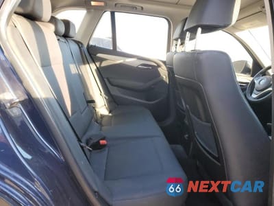 Zdjęcie 11 z 12 samochodu: 2015 BMW X1 XDRIVE28I VIN:WBAVL1C51FVY35107 - miniatura