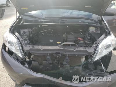 Zdjęcie 12 z 15 samochodu: 2016 TOYOTA SIENNA LE VIN:5TDKK3DC4GS694904 - miniatura