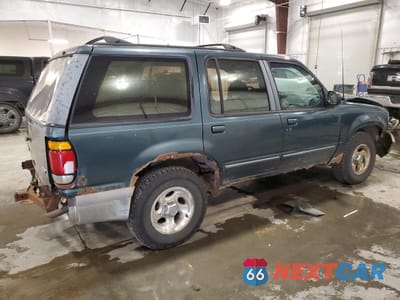 Trzecie zdjęcie samochodu z tyłu: 1996 FORD EXPLORER VIN:1FMDU34X4TUA32943 - miniatura