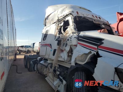 Zdjęcie 9 z 10 samochodu: 2022 FREIGHTLINER CASCADIA 126 SEMI TRUCK VIN:3AKJHHDRXNSNF3192 - miniatura