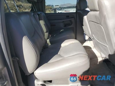 Zdjęcie 11 z 12 samochodu: 2006 GMC YUKON XL VIN:1GKEC16Z06J111356 - miniatura