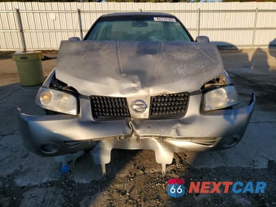 Piąte zdjęcie samochodu w środku: 2004 NISSAN SENTRA 1.8 VIN:3N1CB51D44L907822 - miniatura