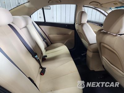 Zdjęcie 10 z 12 samochodu: 2009 HYUNDAI SONATA GLS VIN:5NPET46C19H542505 - miniatura