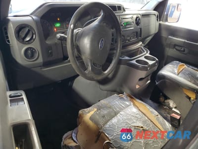 Zdjęcie 8 z 13 samochodu: 2010 FORD ECONOLINE E350 SUPER DUTY WAGON VIN:1FBSS3BL5ADA18519 - miniatura