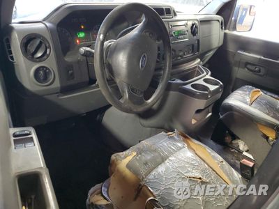 Zdjęcie 8 z 13 samochodu: 2010 FORD ECONOLINE E350 SUPER DUTY WAGON VIN:1FBSS3BL5ADA18519 - miniatura