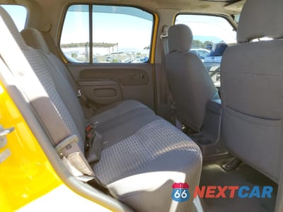 Zdjęcie 11 z 13 samochodu: 2001 NISSAN XTERRA XE VIN:5N1ED28Y11C551677 - miniatura