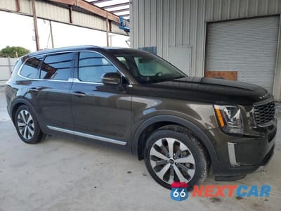 Czwarte zdjęcie samochodu z boku: 2020 KIA TELLURIDE EX VIN:5XYP34HCXLG066890 - miniatura