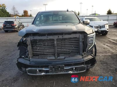 Piąte zdjęcie samochodu w środku: 2023 GMC SIERRA K1500 DENALI ULTIMATE VIN:1GTUUHE87PZ191991 - miniatura
