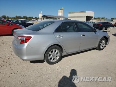 Trzecie zdjęcie samochodu z tyłu: 2012 TOYOTA CAMRY VIN:4T4BF1FK2CR267418 - miniatura