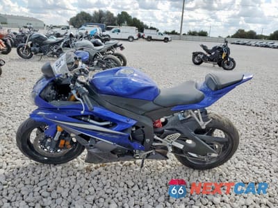 Trzecie zdjęcie samochodu z tyłu: 2007 YAMAHA YZFR6 L VIN:JYARJ12E17A015108 - miniatura