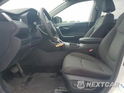 Zdjęcie 7 z 14 samochodu: 2021 TOYOTA RAV4 XLE VIN:2T3P1RFV6MC207532 - miniatura