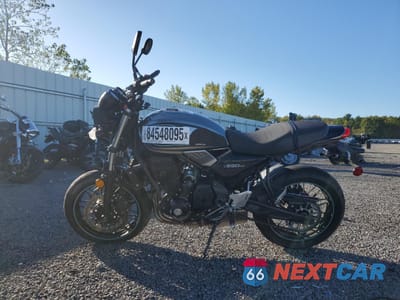 Trzecie zdjęcie samochodu z tyłu: 2023 KAWASAKI ER650 M VIN:ML5EREM11PDAA6753 - miniatura