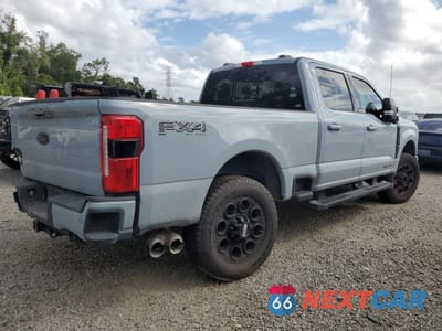 Trzecie zdjęcie samochodu z tyłu: 2024 FORD F250 SUPER DUTY VIN:1FT8W2BT9REF02297 - miniatura