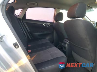 Zdjęcie 10 z 12 samochodu: 2014 NISSAN SENTRA S VIN:3N1AB7AP2EY258099 - miniatura