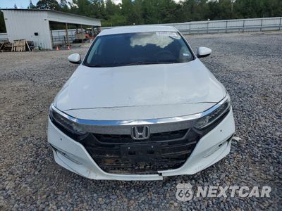 Piąte zdjęcie samochodu w środku: 2018 HONDA ACCORD LX VIN:1HGCV1F10JA224936 - miniatura