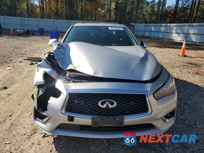 Piąte zdjęcie samochodu w środku: 2018 INFINITY Q50 3.0T LUXE VIN:JN1EV7AR2JM440702 - miniatura