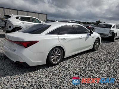 Trzecie zdjęcie samochodu z tyłu: 2019 TOYOTA AVALON XLE VIN:4T1B21FB0KU001335 - miniatura