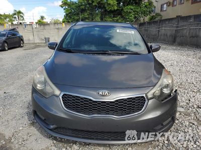 Piąte zdjęcie samochodu w środku: 2014 KIA FORTE VIN:KNAFZ4A86E5050629 - miniatura