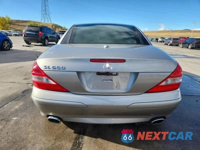 Zdjęcie 6 z 11 samochodu: 2007 MERCEDES-BENZ SL 550 VIN:WDBSK71F77F120687 - miniatura
