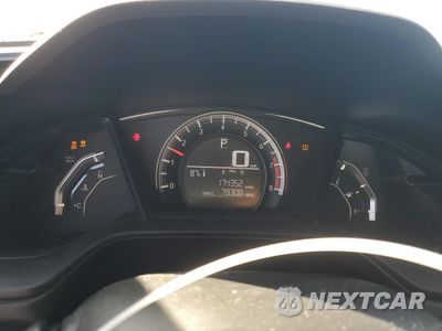 Zdjęcie 9 z 12 samochodu: 2016 HONDA CIVIC LX VIN:19XFC2F51GE019237 - miniatura